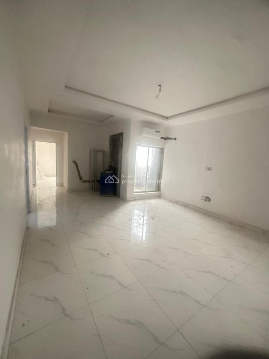 Luxurious and Spacious 2 Bedroom + Bq,  with 24 Hours Light, Ologolo, Lekki, Lagos, Flat / Apartment for Rent