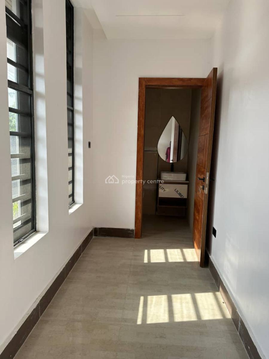 5 Bedroom Semi Detached Duplex, Lekki Phase 1, Lekki, Lagos, Detached Duplex for Rent