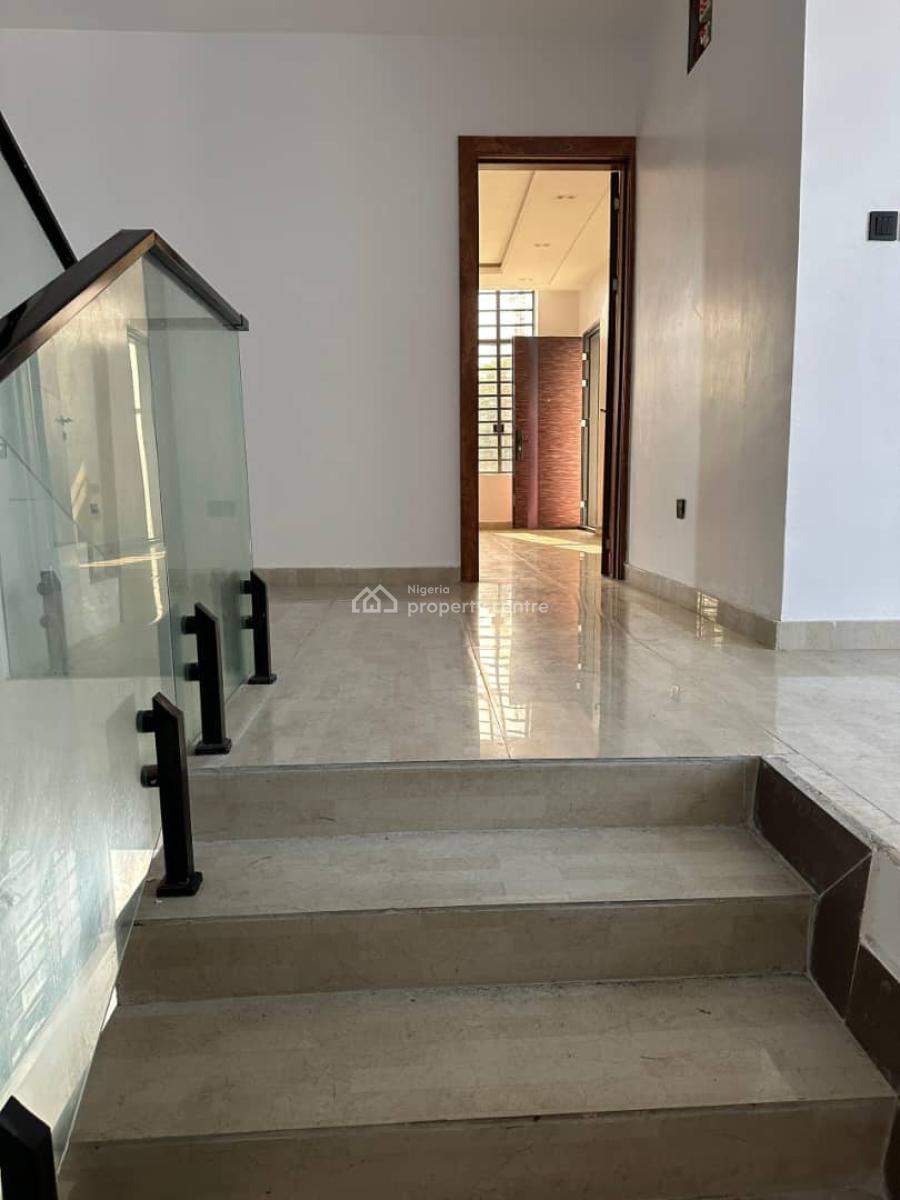 5 Bedroom Semi Detached Duplex, Lekki Phase 1, Lekki, Lagos, Detached Duplex for Rent