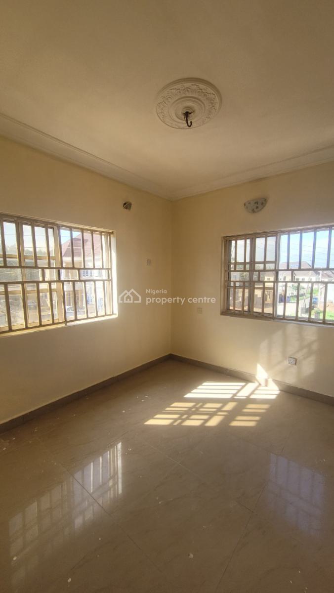 Luxury 2 Bedroom Flat in an Estate, Gaduwa, Abuja, Flat / Apartment for Rent