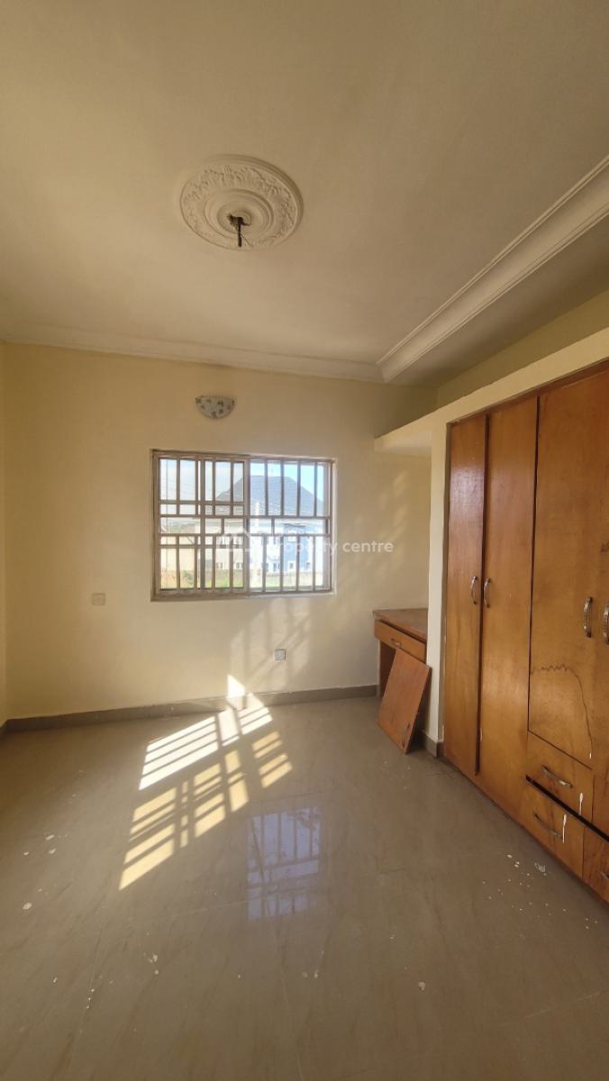 Luxury 2 Bedroom Flat in an Estate, Gaduwa, Abuja, Flat / Apartment for Rent