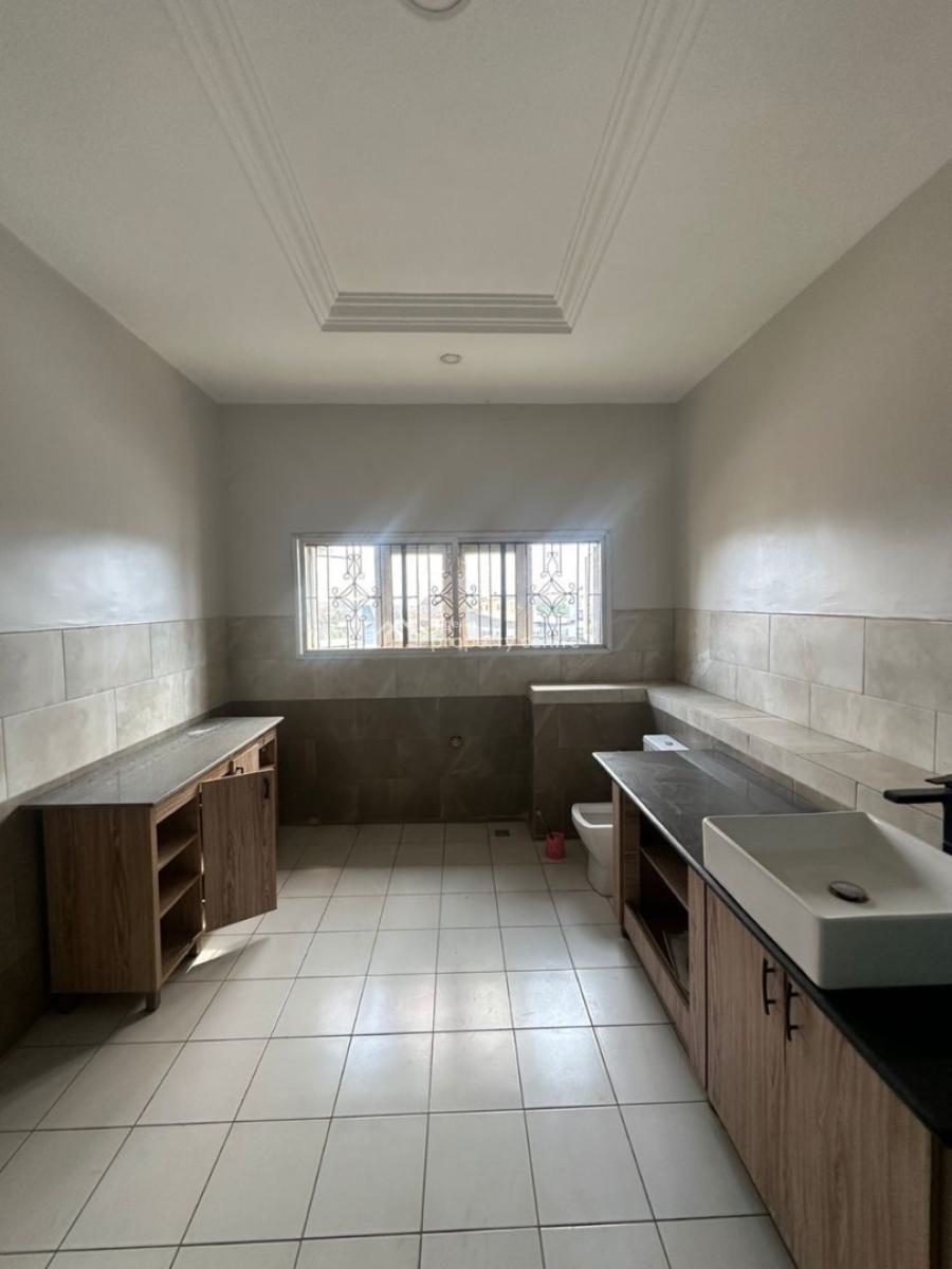 Luxury Spacious 5 Bedroom Duplex, Near Magistrate, Life Camp, Abuja, Semi-detached Duplex for Rent
