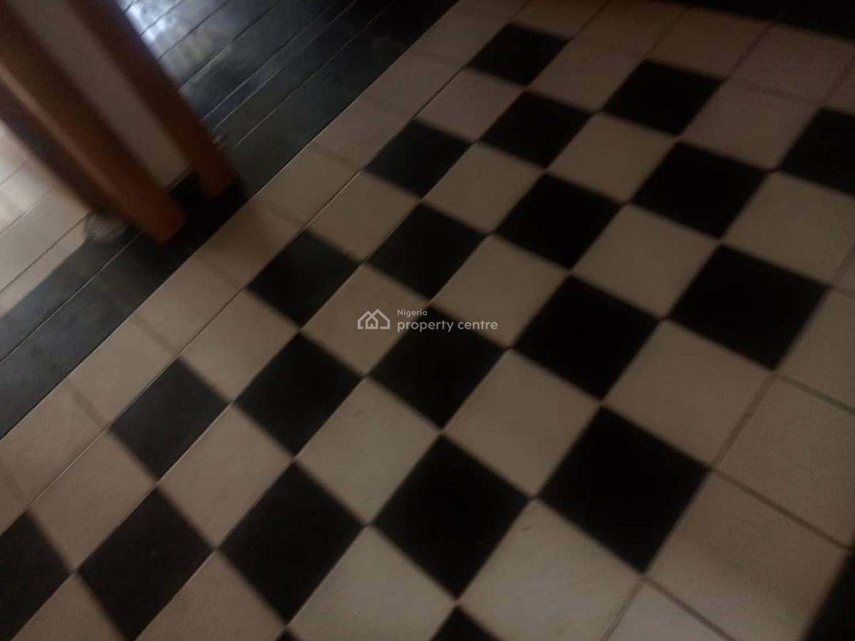 Spacious 3 Bedroom Apartment, Ikeja Gra, Ikeja, Lagos, Flat / Apartment for Rent