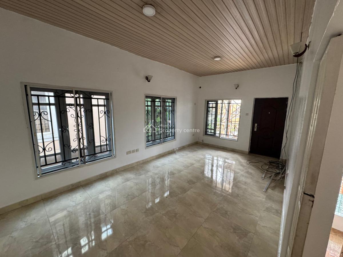 Luxury 4-bedroom Detached + 1 Bq -- Ikeja Gra, Ikeja Gra, Ikeja, Lagos, Detached Duplex for Rent