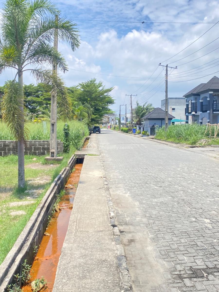 628sqm Dryland with Governors Consent, Pearl Gardens Estate Behind Shoprite, Sangotedo, Ajah, Lagos, Residential Land for Sale