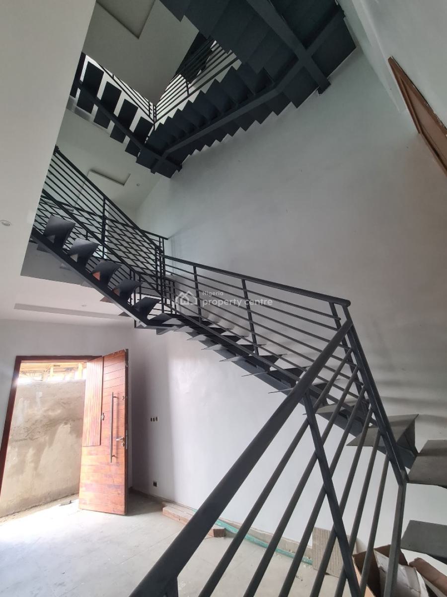 10 Units of 5 Bedrooms Semi Detached Duplexes with Bq in a Compound, Ikate, Lekki, Lagos, House for Sale