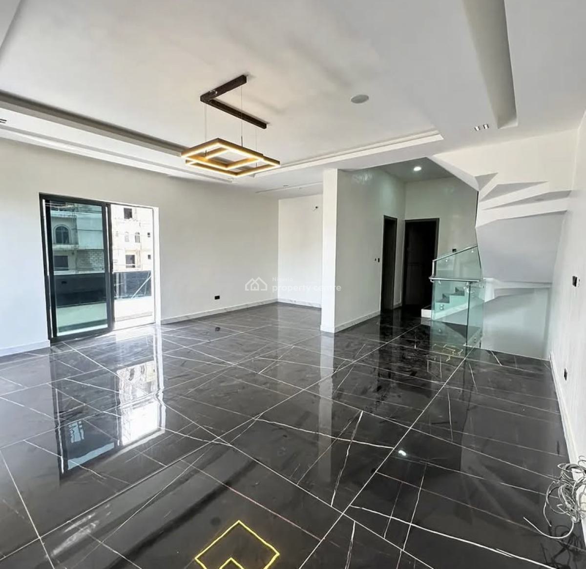 Luxury 4 Bedroom Terrace in a Self-compound, Lekki Phase 1, Lekki, Lagos, House for Sale