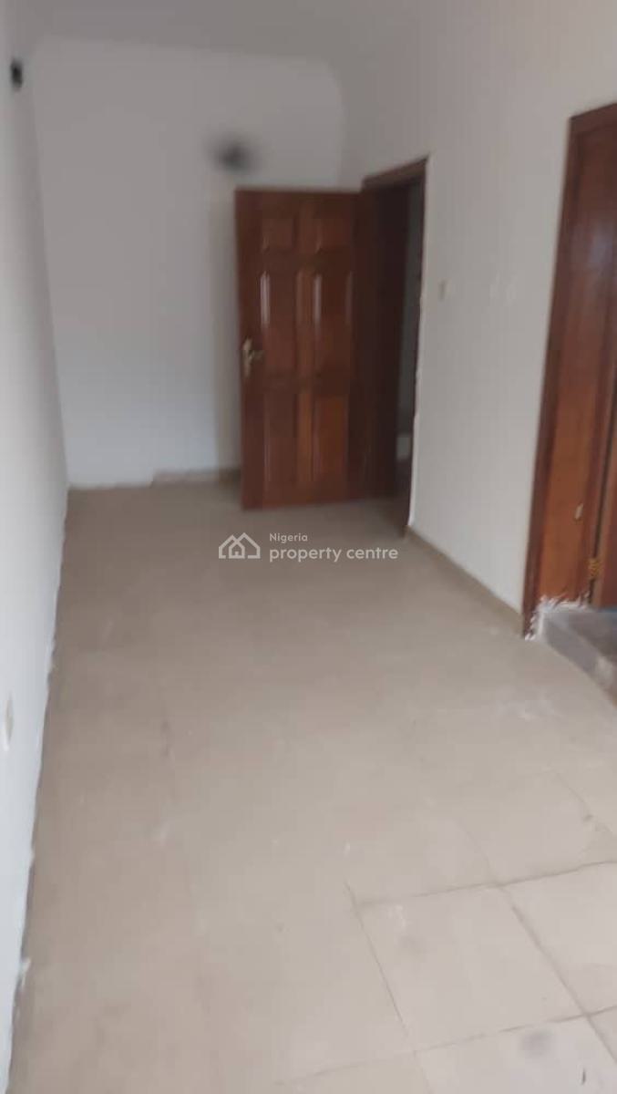 3 Bedroom Apartment, Off Admiralty Way, Lekki Phase 1, Lekki, Lagos, Flat / Apartment for Rent