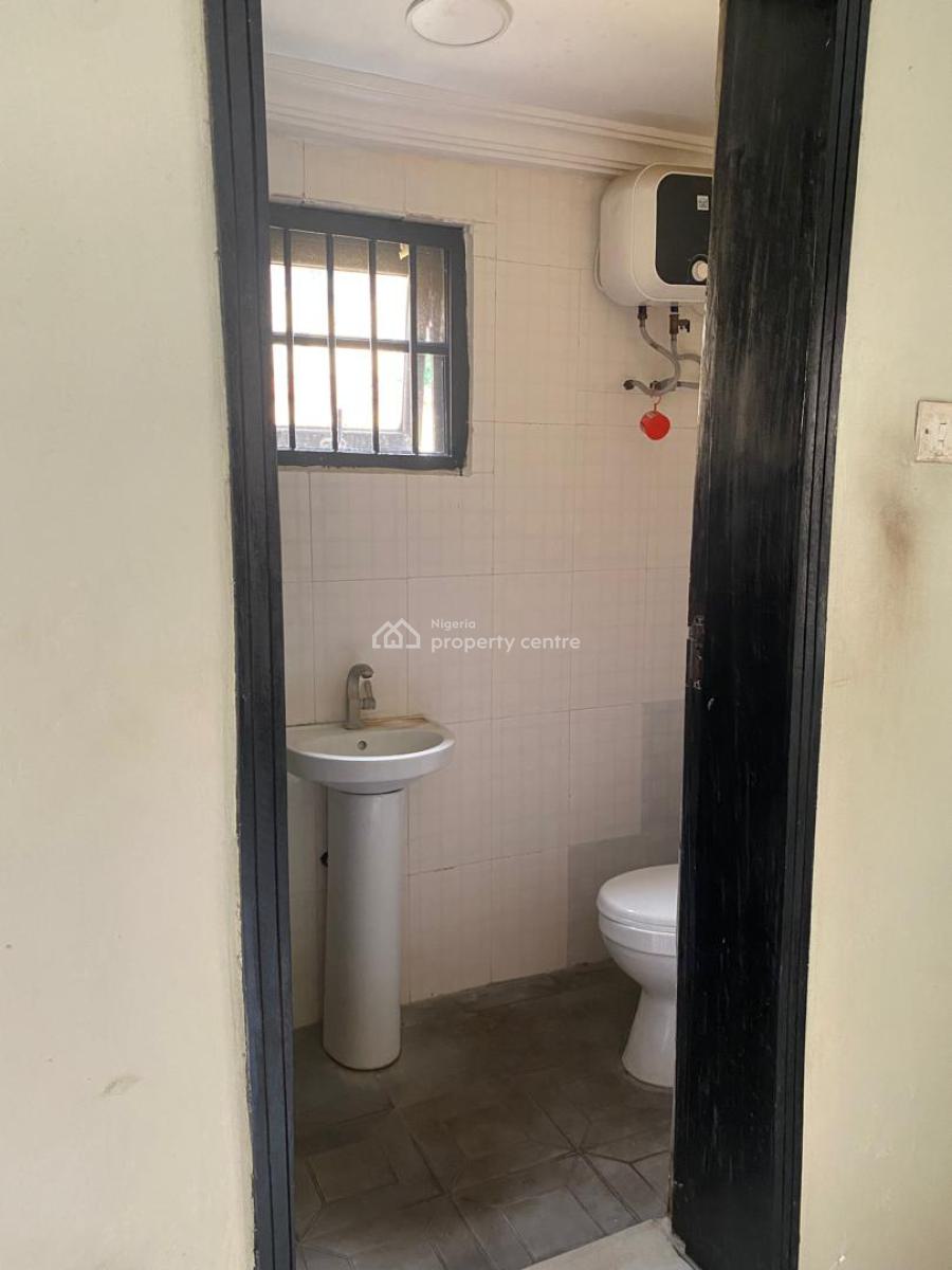 2-bedroom Apartment, Lekki Phase 1, Lekki, Lagos, Flat / Apartment for Rent