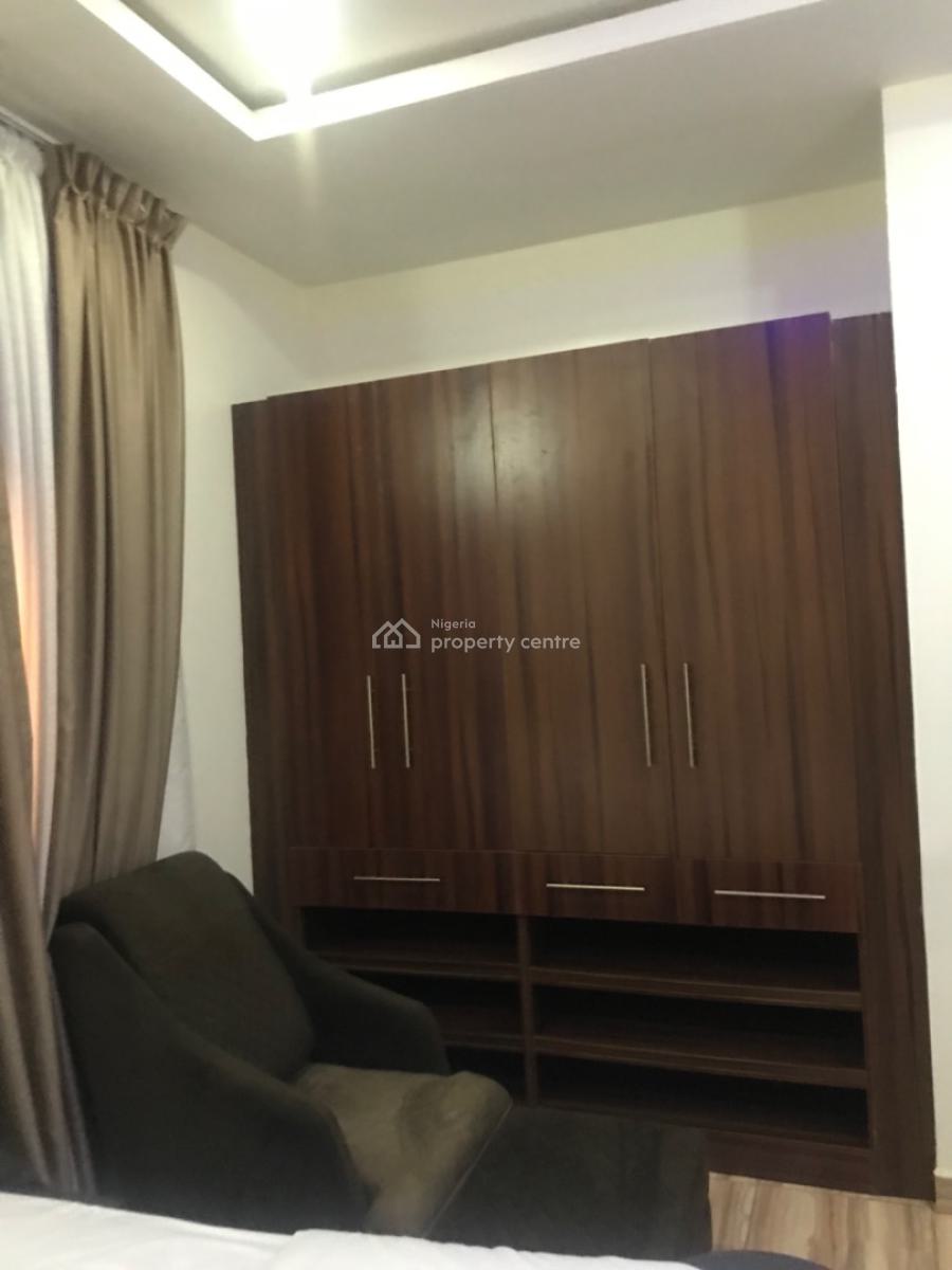 Furnished 6 Units 3 Bedrooms Flats,solar,inverter,bar,24/7power Supply, Jahi, Abuja, Flat / Apartment for Rent