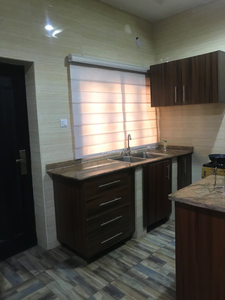Furnished 6 Units 3 Bedrooms Flats,solar,inverter,bar,24/7power Supply, Jahi, Abuja, Flat / Apartment for Rent