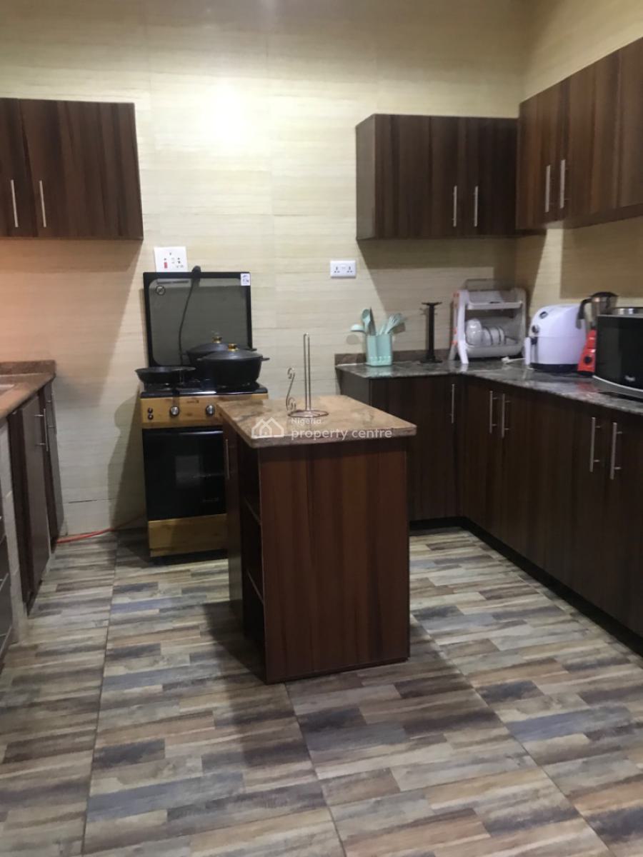 Furnished 6 Units 3 Bedrooms Flats,solar,inverter,bar,24/7power Supply, Jahi, Abuja, Flat / Apartment for Rent