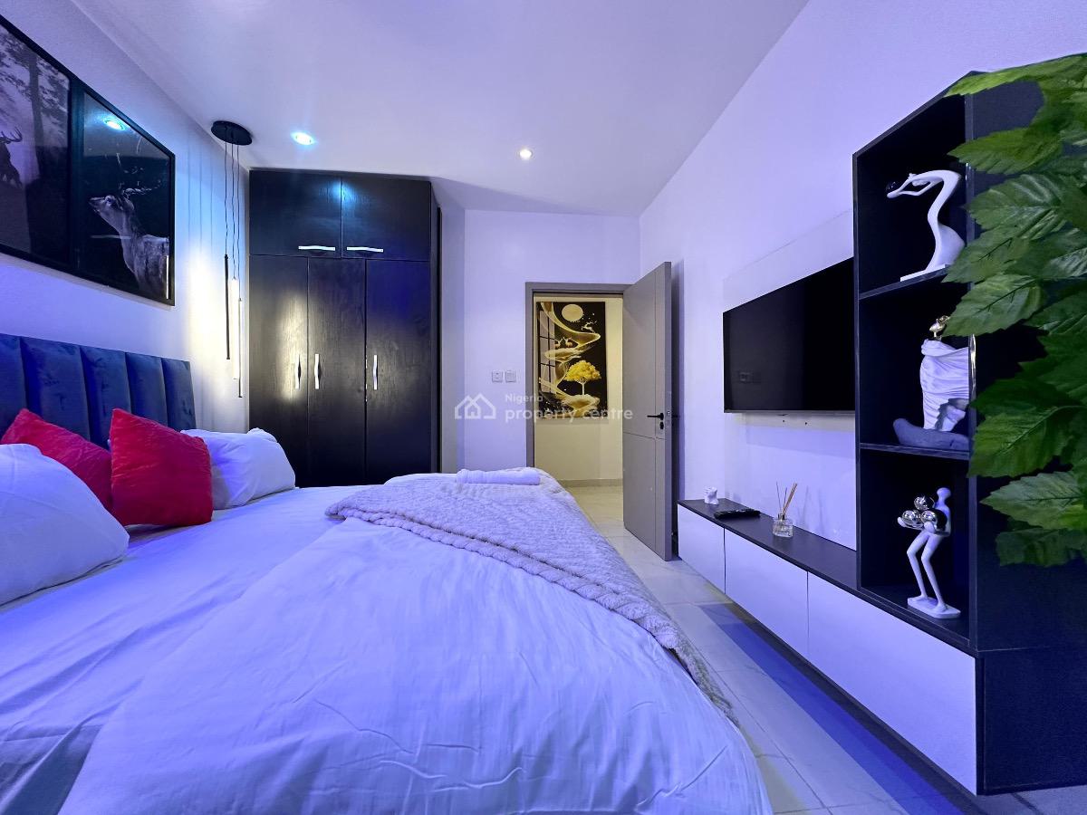 Luxury 2 Bedrooms Maisonette, Lekki Phase 1, Lekki, Lagos, Flat / Apartment Short Let