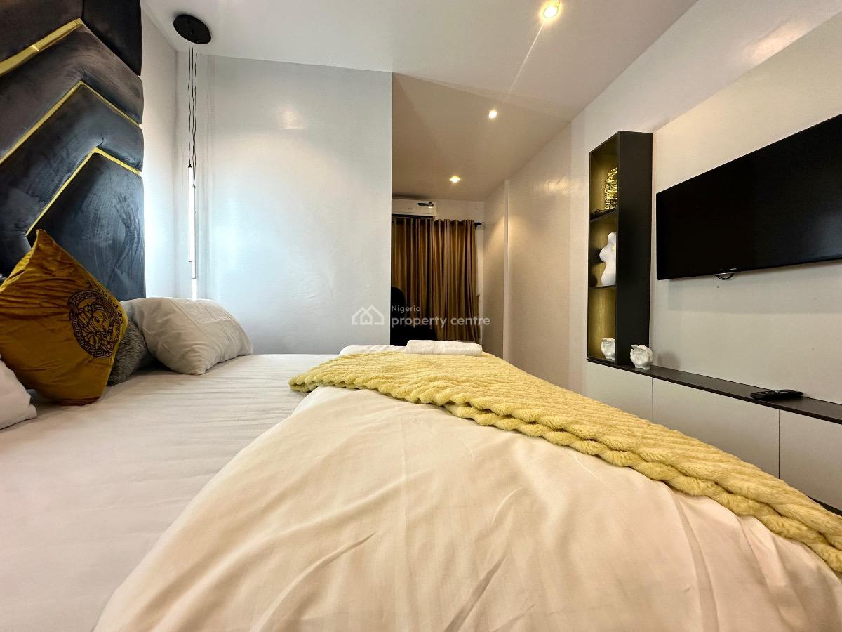 Luxury 2 Bedrooms Maisonette, Lekki Phase 1, Lekki, Lagos, Flat / Apartment Short Let