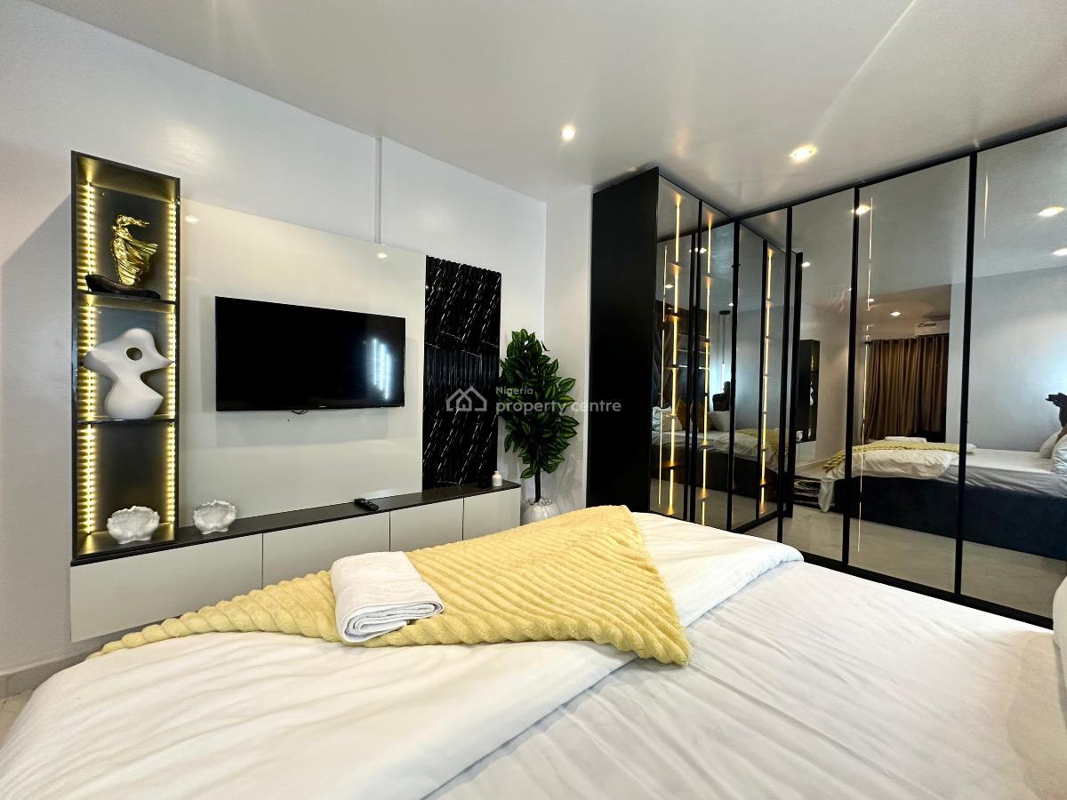 Luxury 2 Bedrooms Maisonette, Lekki Phase 1, Lekki, Lagos, Flat / Apartment Short Let