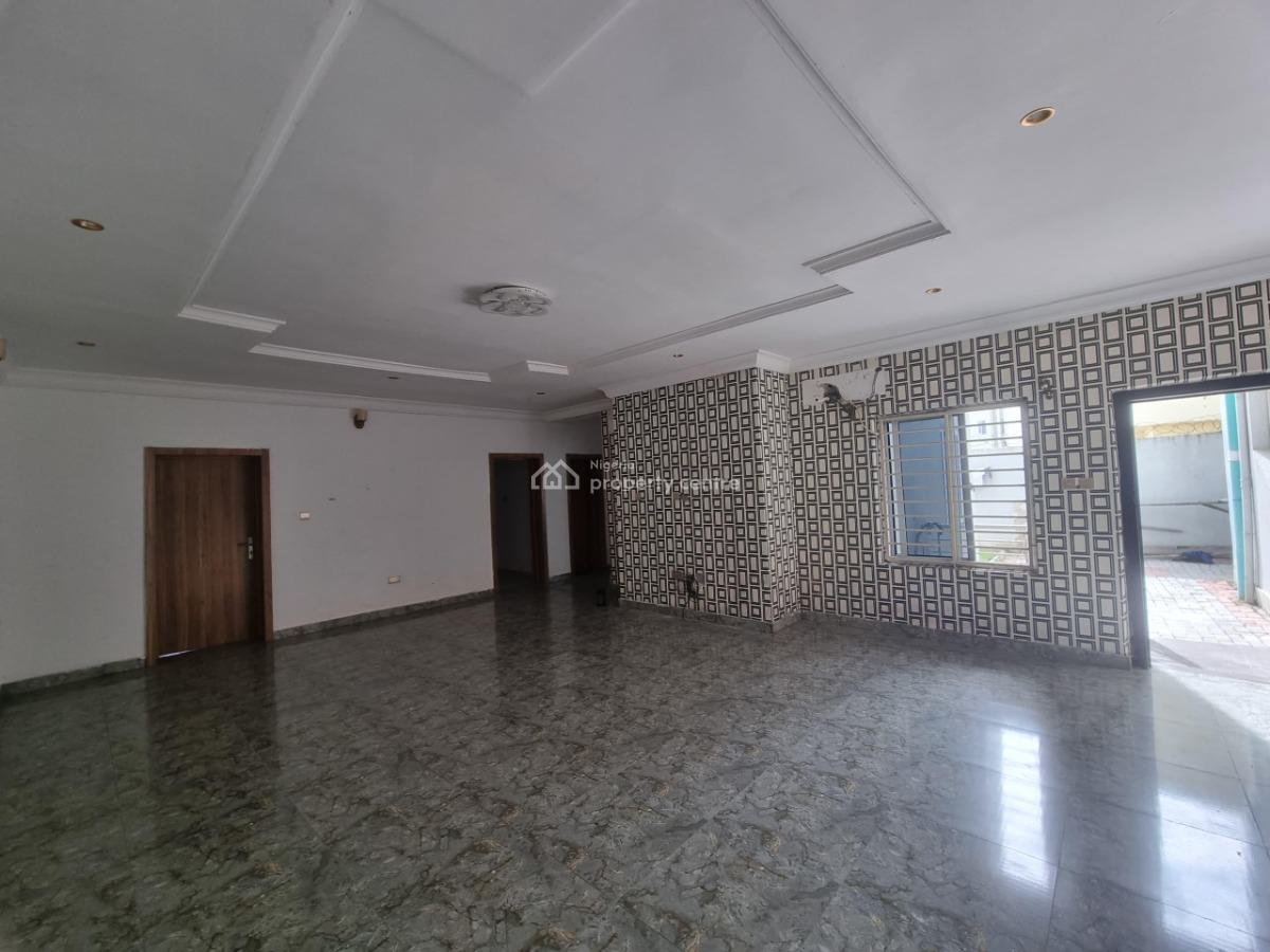 2 Bedrooms Apartment in a Secured Estate, Ajah, Lagos, Flat / Apartment for Rent