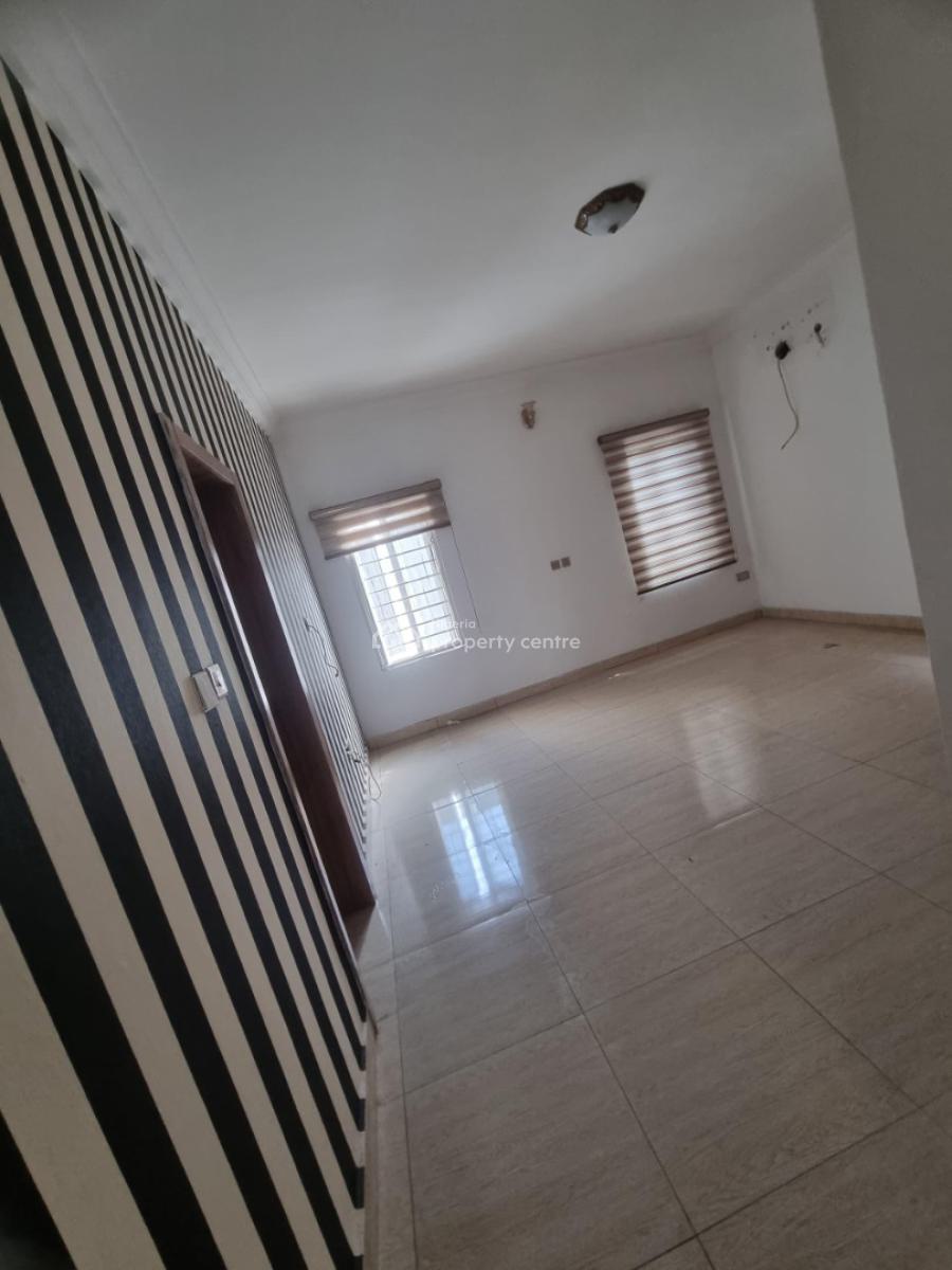 2 Bedrooms Apartment in a Secured Estate, Ajah, Lagos, Flat / Apartment for Rent