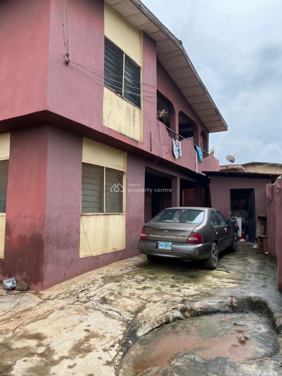 Room in a Flat with Modern Facilities, Agbowo, Ibadan, Oyo, Self Contain (single Rooms) for Rent