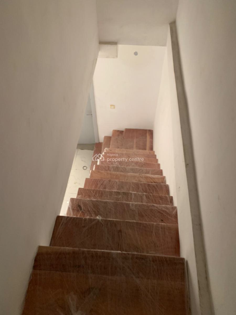 Newly 2 Bedrooms Maisonette, Lekki Phase 1, Lekki, Lagos, House for Rent