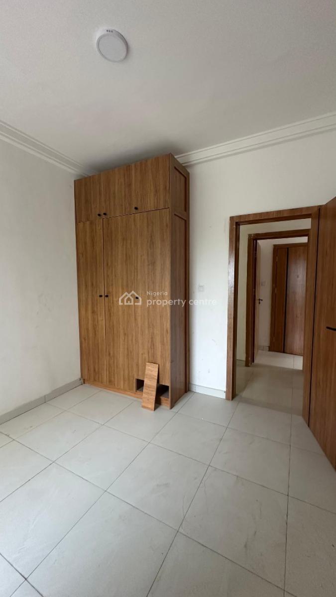 New & Serviced  2 Bedroom Flat, Western Foreshore Estate, Osapa, Lekki, Lagos, Flat / Apartment for Sale