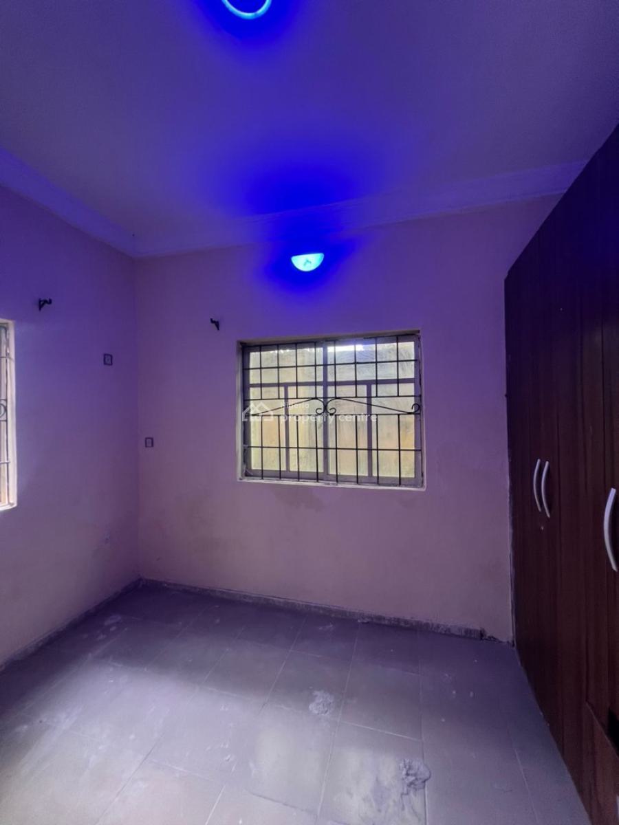 Standard 2 Bedroom Apartment in a Good Neighborhood, Mobile Road, Ilaje, Ajah, Lagos, Flat / Apartment for Rent