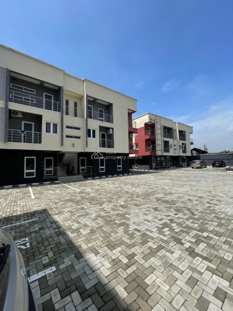 Spacious 2 Bedroom Flat, Vintage Park Estate, Osapa, Lekki, Lagos, Flat / Apartment for Sale