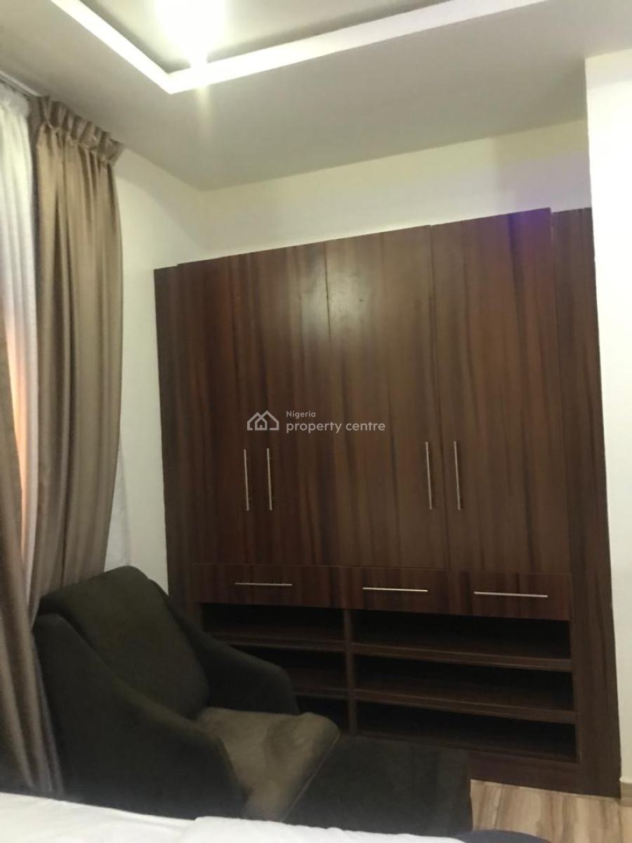 Beautiful 3 Bedroom Fully Serviced and Furnished Apartment, Jahi, Jahi, Abuja, Flat / Apartment for Rent