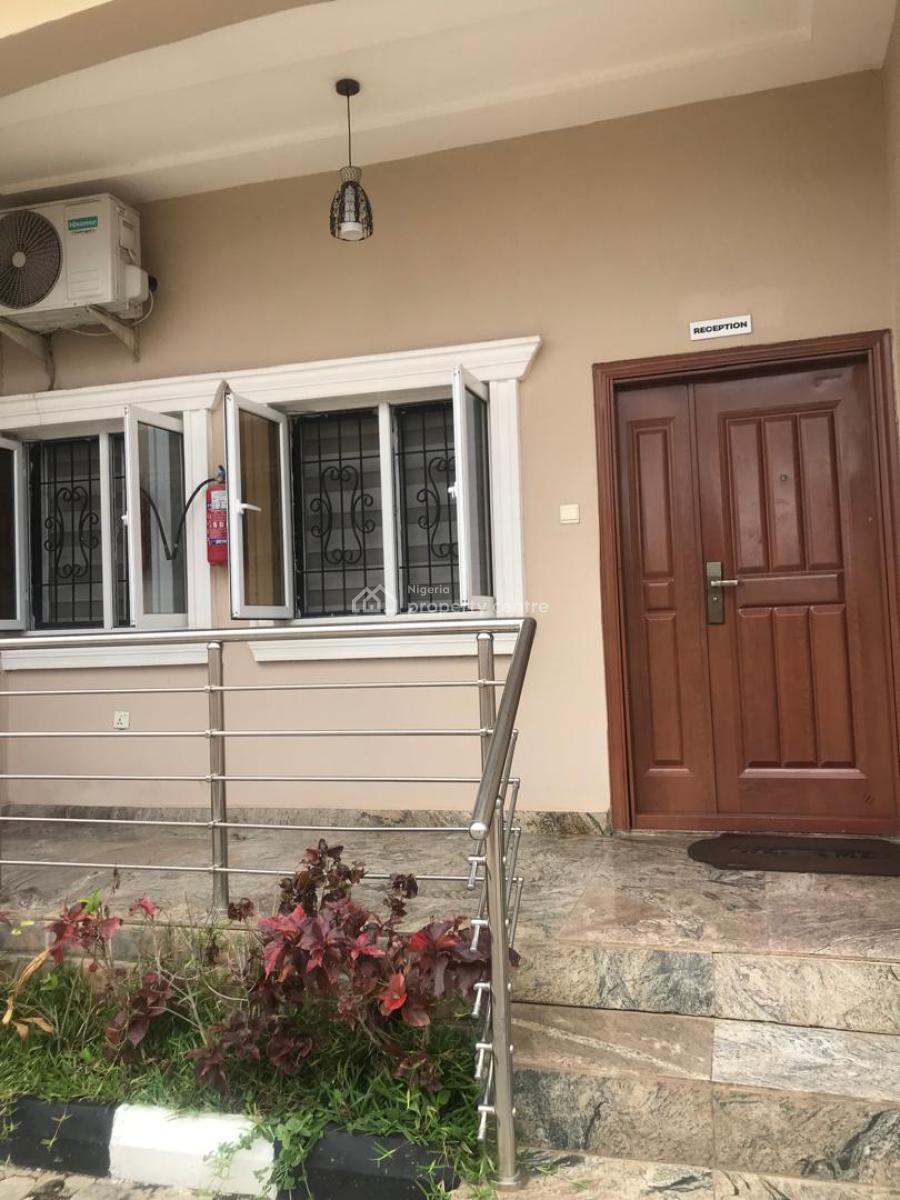 Beautiful 3 Bedroom Fully Serviced and Furnished Apartment, Jahi, Jahi, Abuja, Flat / Apartment for Rent