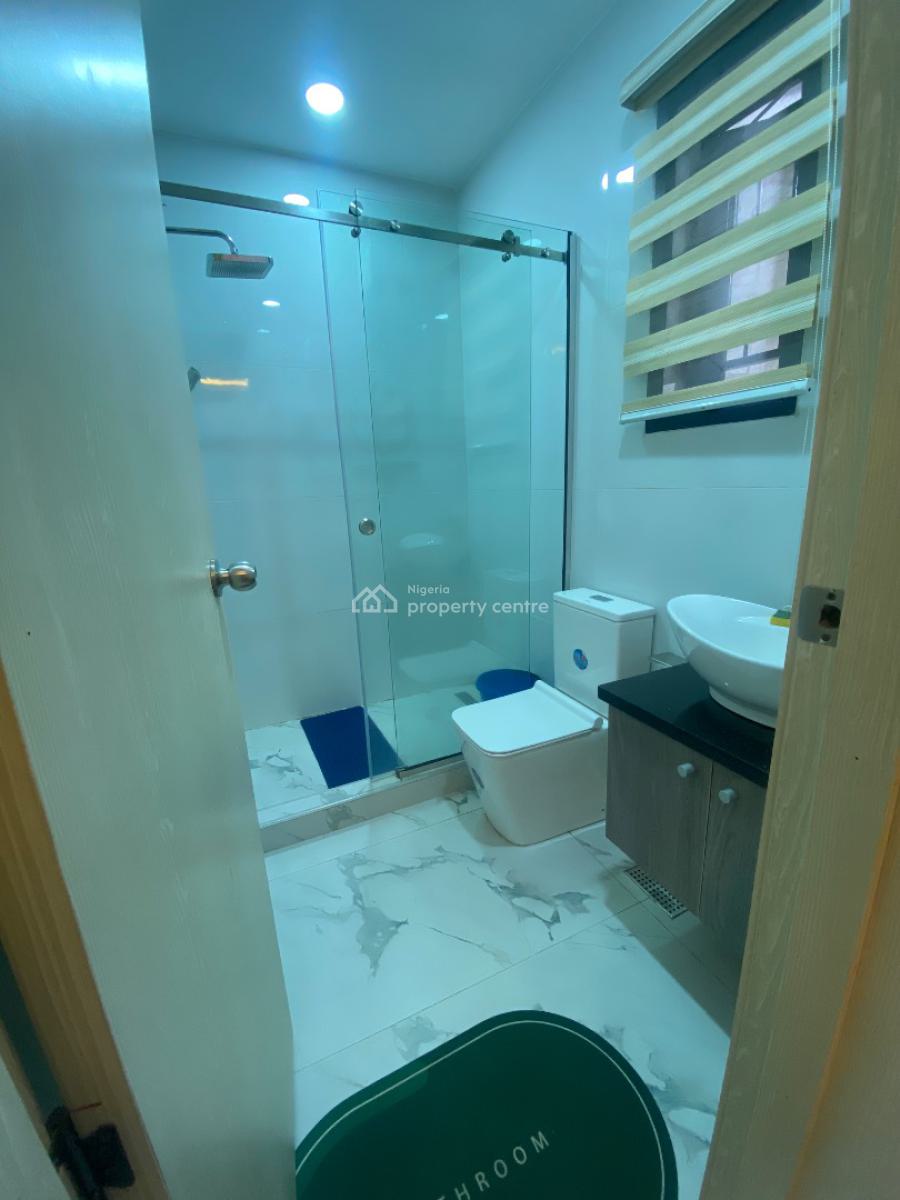 Luxuriously Furnished One Bedroom, Off Issac John, Ikeja Gra, Ikeja, Lagos, Mini Flat (room and Parlour) for Rent
