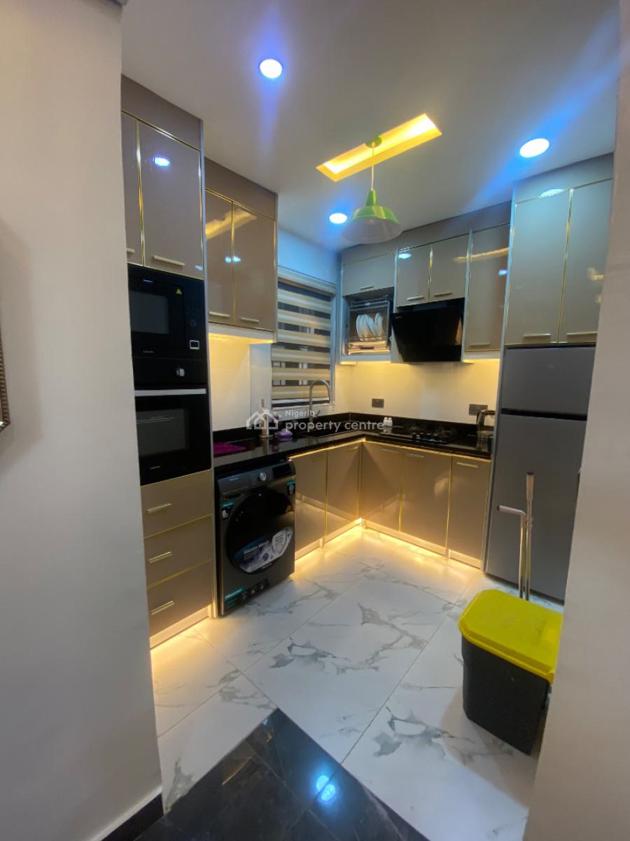 Luxuriously Furnished One Bedroom, Off Issac John, Ikeja Gra, Ikeja, Lagos, Mini Flat (room and Parlour) for Rent