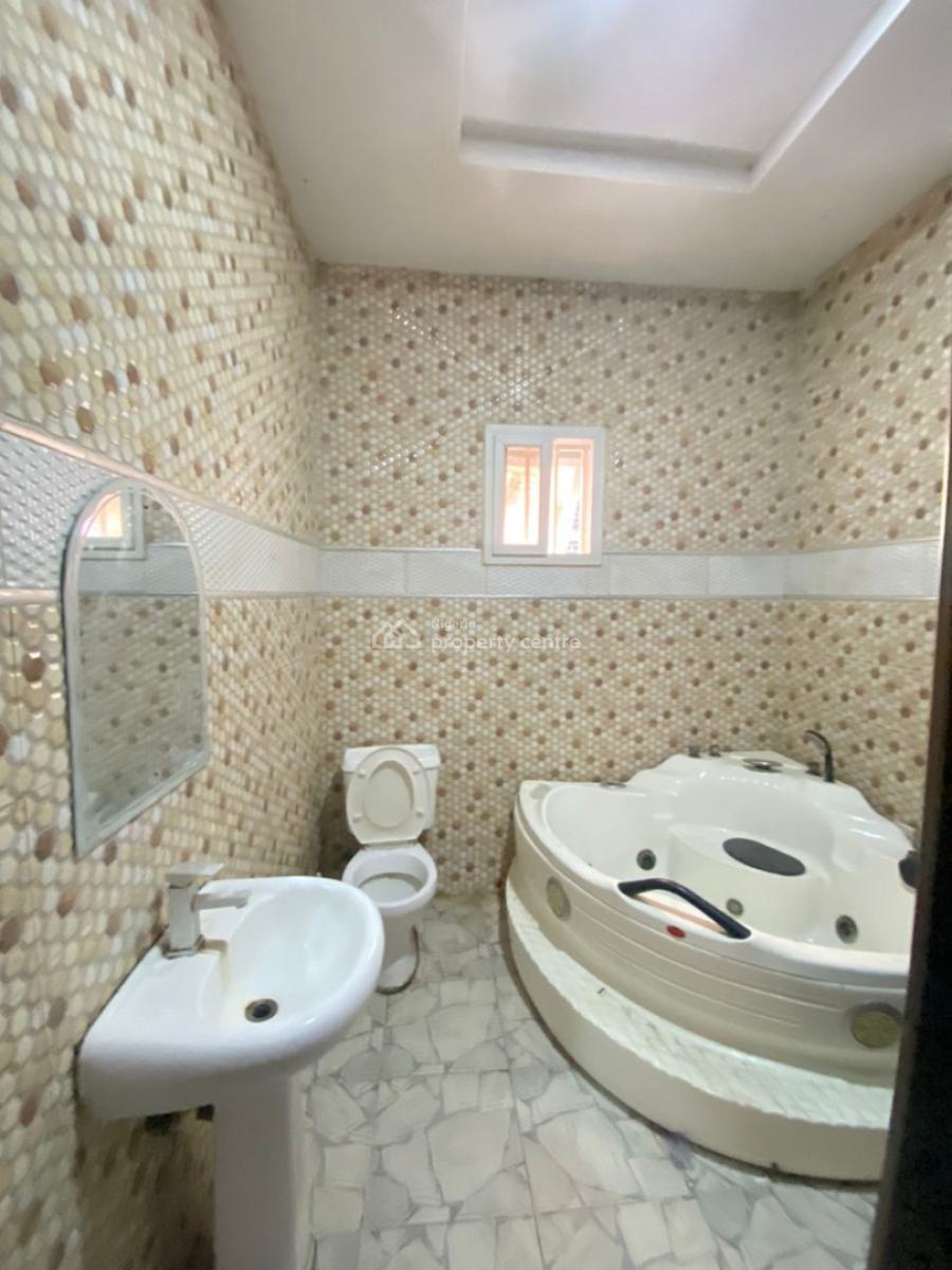 Ready to Move in 3 Bedroom Terrace Duplex with Bq, Lekki Phase 1, Lekki, Lagos, Terraced Duplex for Rent