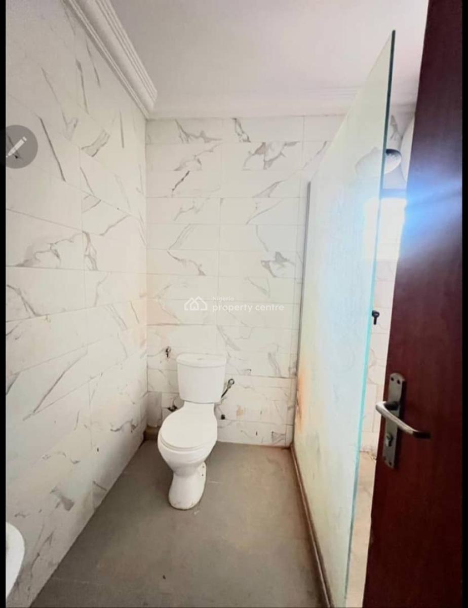 3 Bedroom Terrace with Bq, Off Admiralty Way, Lekki Phase 1, Lekki, Lagos, Flat / Apartment for Rent