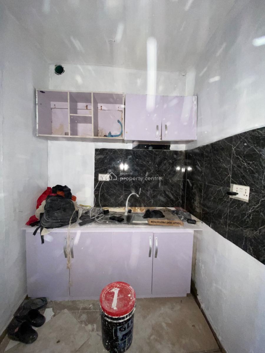 Luxury Mini Flat, Igbo Efon, Lekki, Lagos, Mini Flat (room and Parlour) for Rent