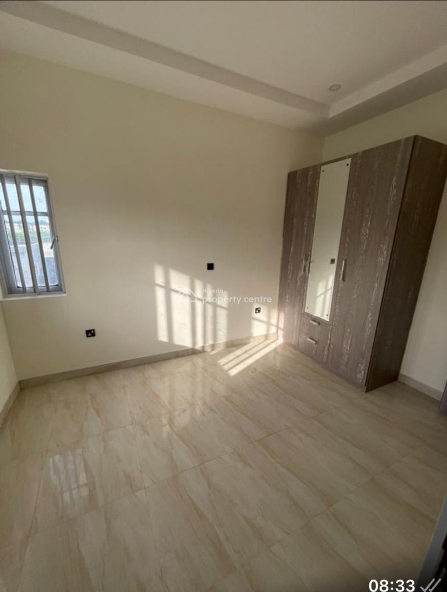 Sweet Fully Service 2 Bedroom Apartment Nice and Secure Environment, Orchid Road Lekki, Lekki, Lagos, Flat / Apartment for Rent