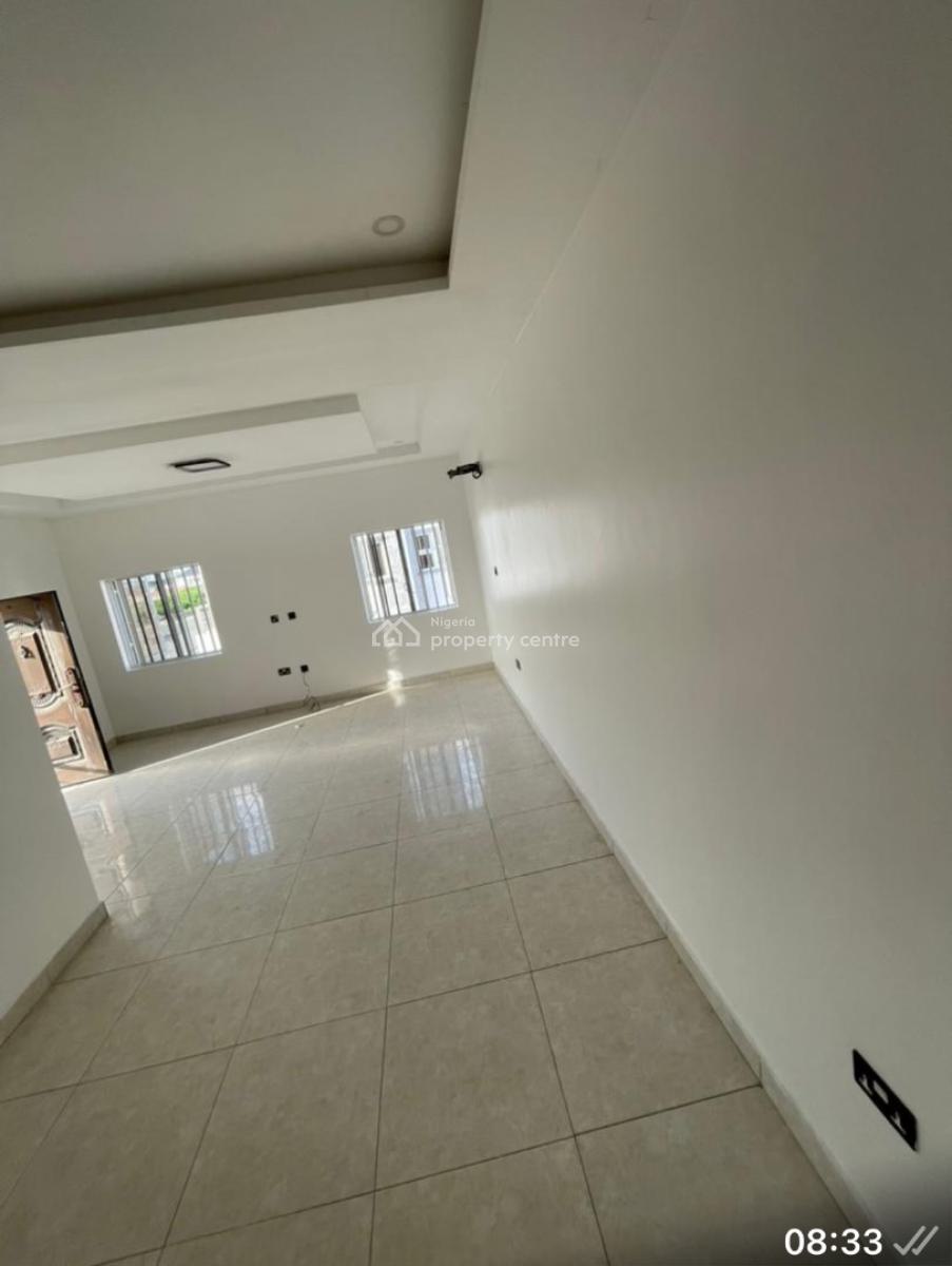 Sweet Fully Service 2 Bedroom Apartment Nice and Secure Environment, Orchid Road Lekki, Lekki, Lagos, Flat / Apartment for Rent