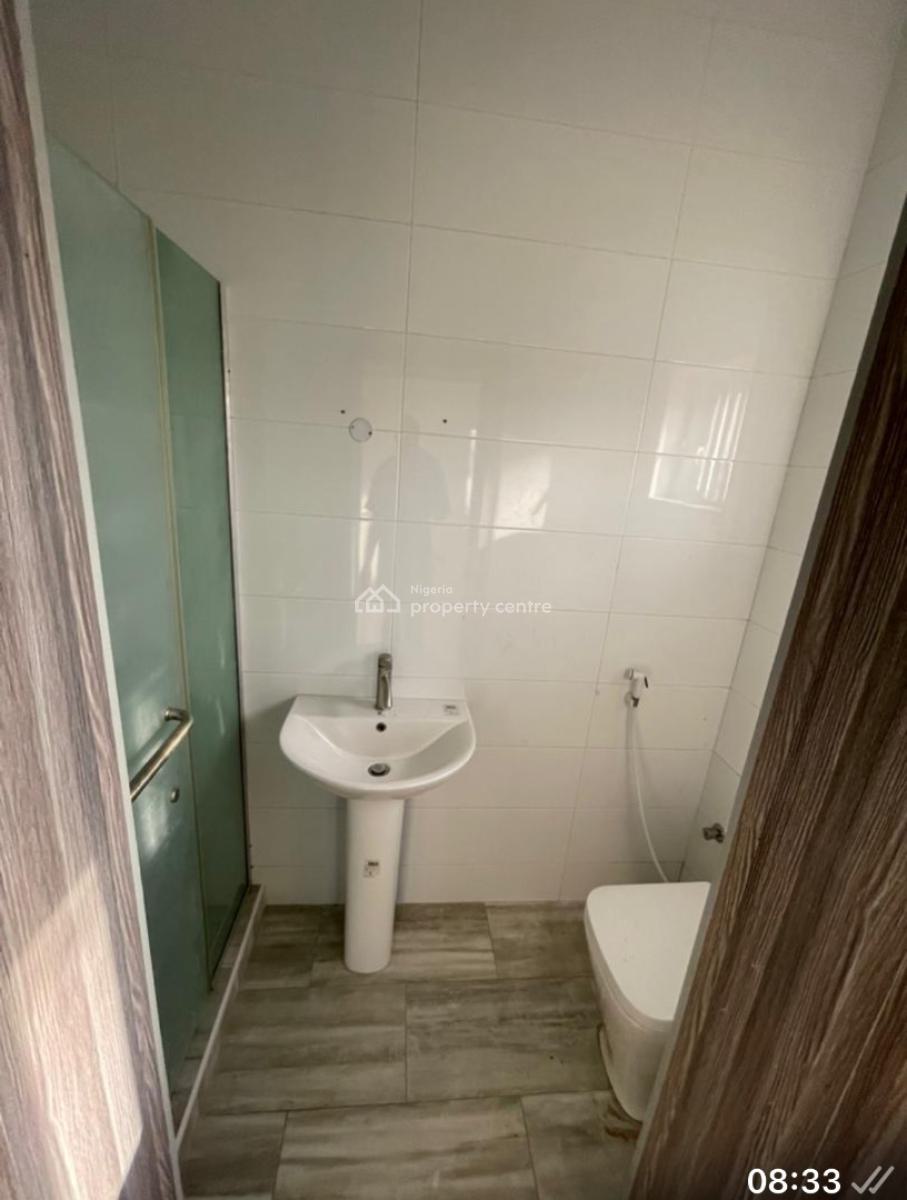 Sweet Fully Service 2 Bedroom Apartment Nice and Secure Environment, Orchid Road Lekki, Lekki, Lagos, Flat / Apartment for Rent