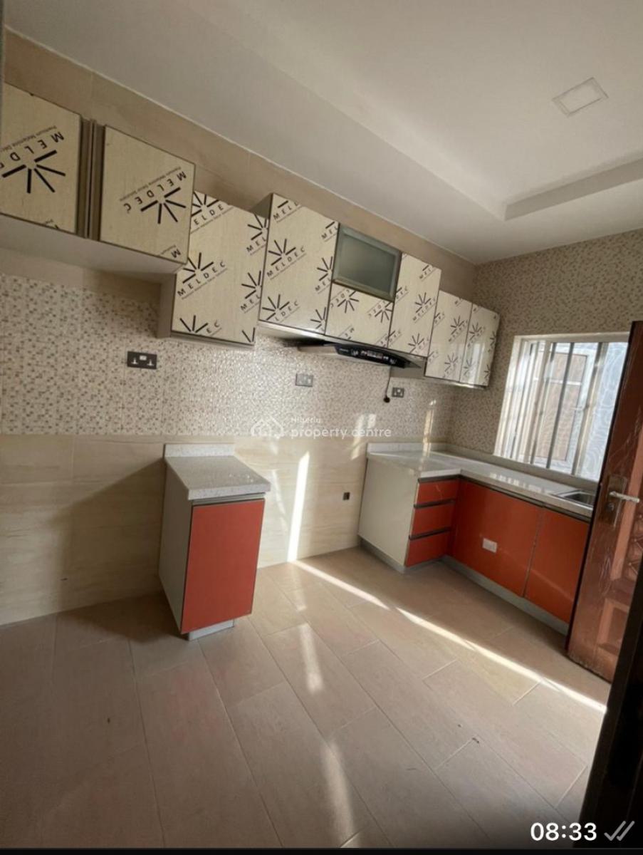 Sweet Fully Service 2 Bedroom Apartment Nice and Secure Environment, Orchid Road Lekki, Lekki, Lagos, Flat / Apartment for Rent