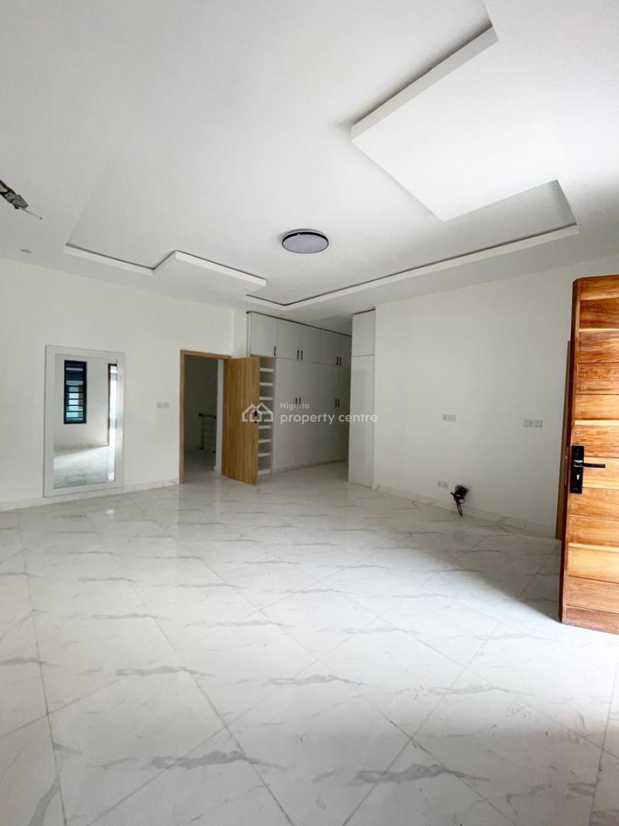 4 Bedroom Semi Detached Duplex with Bq, Vgc, Lekki, Lagos, Semi-detached Duplex for Sale