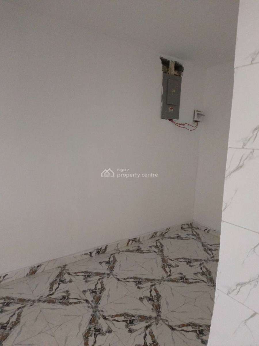 Brand New 2 Bedroom Flat on The Ground Floor, Dawaki Extension, By Citizen Avenue, Dawaki, Gwarinpa, Abuja, Flat / Apartment for Rent