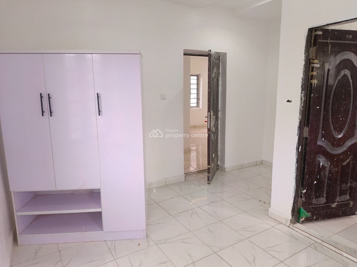 Brand New 2 Bedroom Flat on The Ground Floor, Dawaki Extension, By Citizen Avenue, Dawaki, Gwarinpa, Abuja, Flat / Apartment for Rent