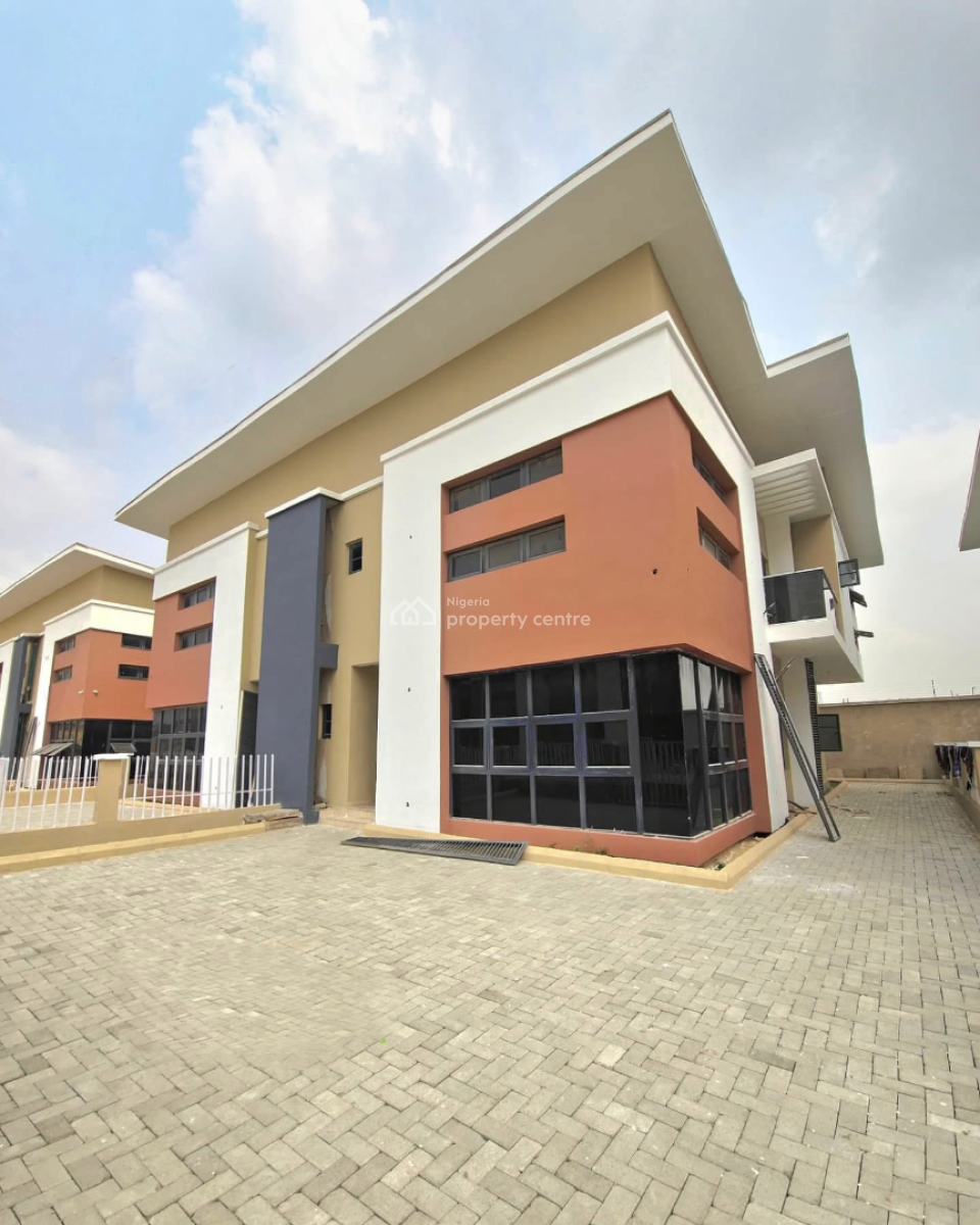 4 Bedroom Duplex + Personal Compound Limited Offer, Gra, Ogudu, Lagos, Semi-detached Duplex for Sale