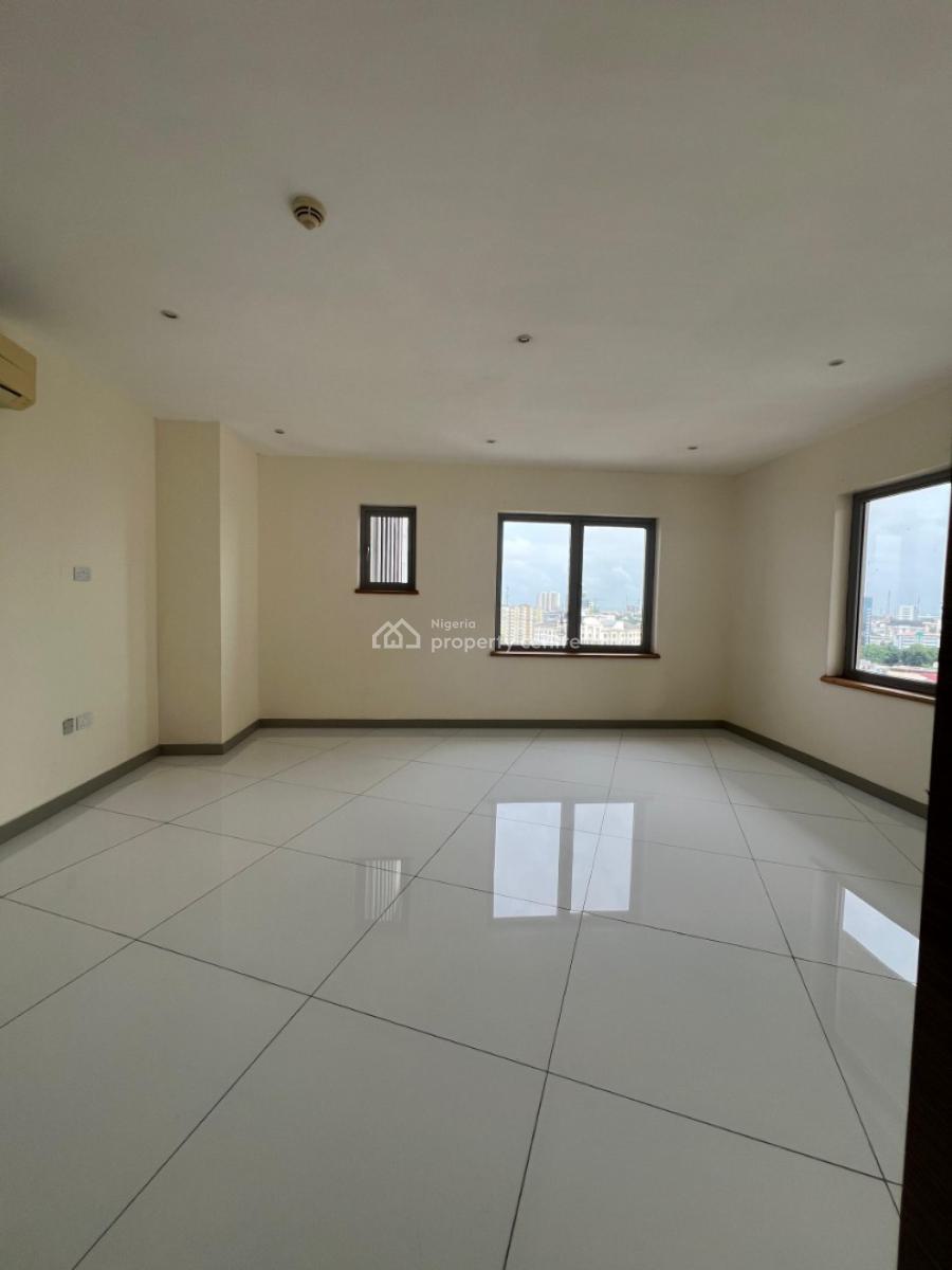 Fully Serviced 4-bedroom Penthouse Apartment with 2 Bqs, Victoria Island (vi), Lagos, Flat / Apartment for Rent