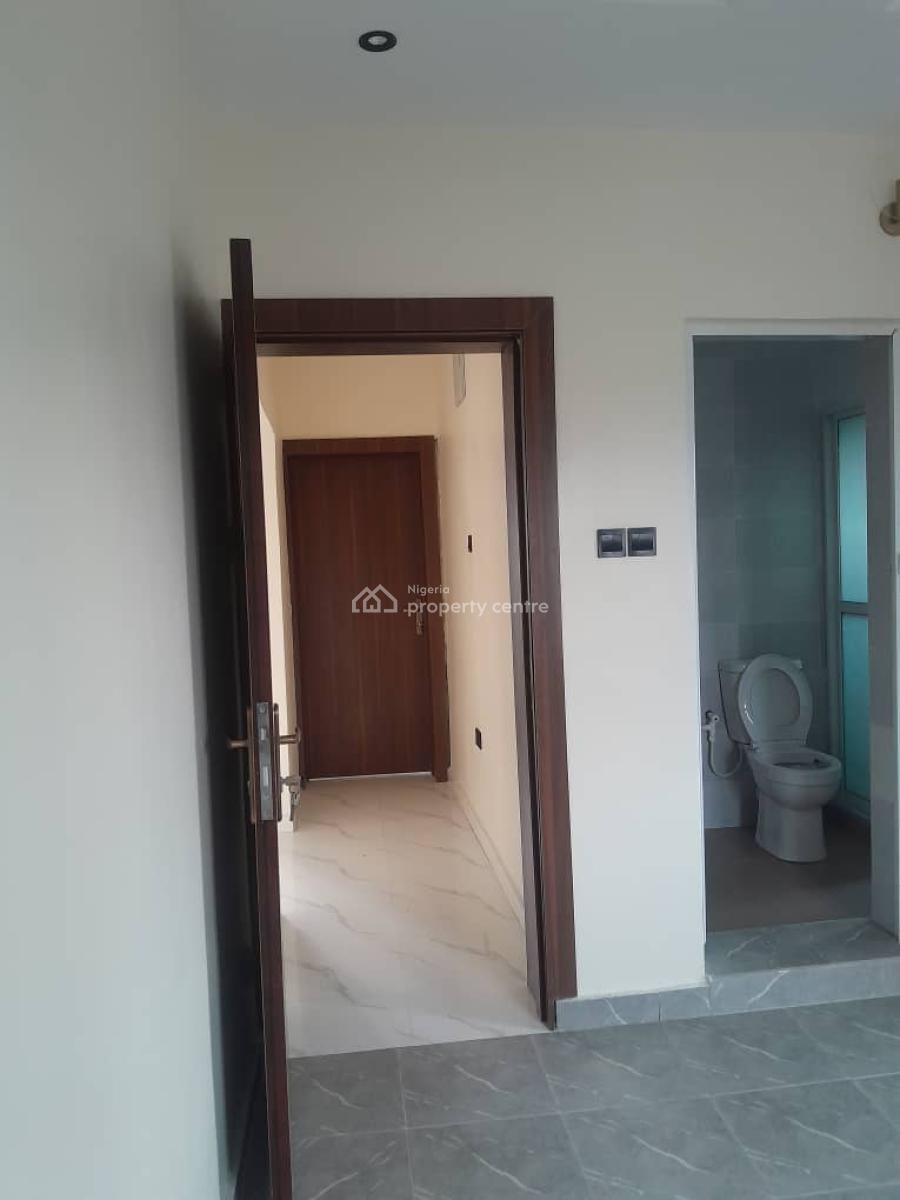 Newly Built 2bedroom Flat, Ishashi Akute Road, Ojodu Berger, Ojodu, Lagos, Flat / Apartment for Rent