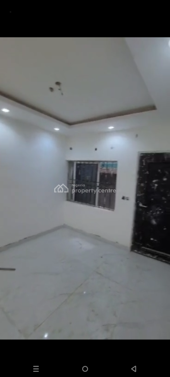 Mini Flat, Abeokuta Street Adekunle Yaba Lagos, Yaba, Lagos, Mini Flat (room and Parlour) for Rent