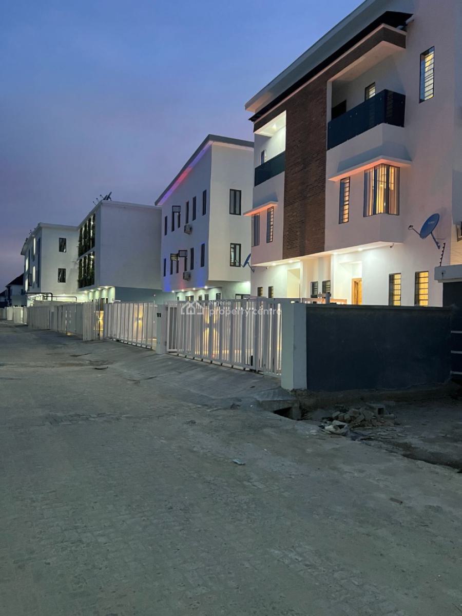 Luxurious 2 Bedroom Flat, Gra, Ikoyi, Lagos, Mini Flat (room and Parlour) for Rent