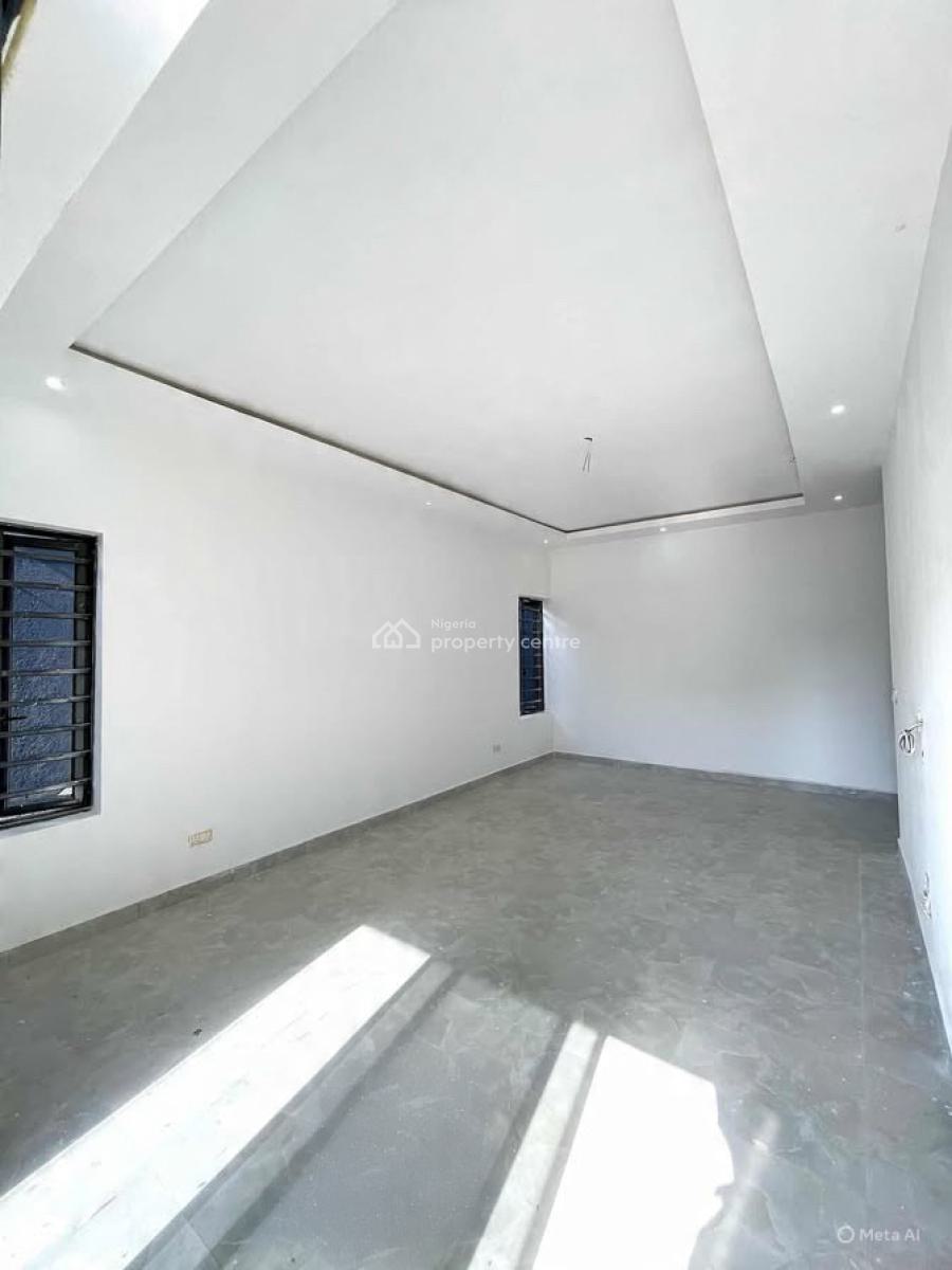 Lovely 2 Bedroom Apartment with Gym and Bq, Lekki Phase 1, Lekki Phase 1, Lekki, Lagos, Block of Flats for Sale