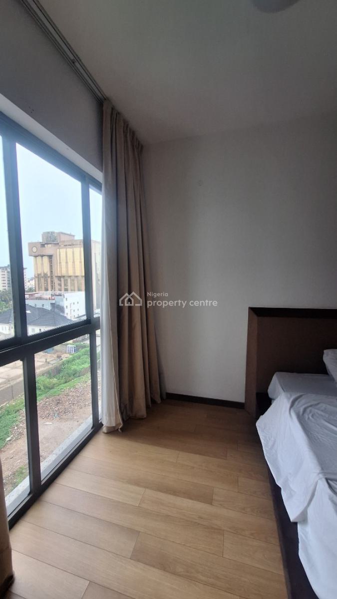 4 Bedroom Apartment, Kofo Abayomi, Victoria Island (vi), Lagos, Flat / Apartment for Sale