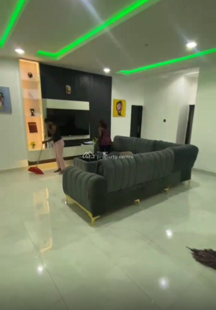 Luxury Furnished Clean 2bedroom , Tarr, Tarred Rd, Katampe, Abuja, Flat / Apartment for Rent