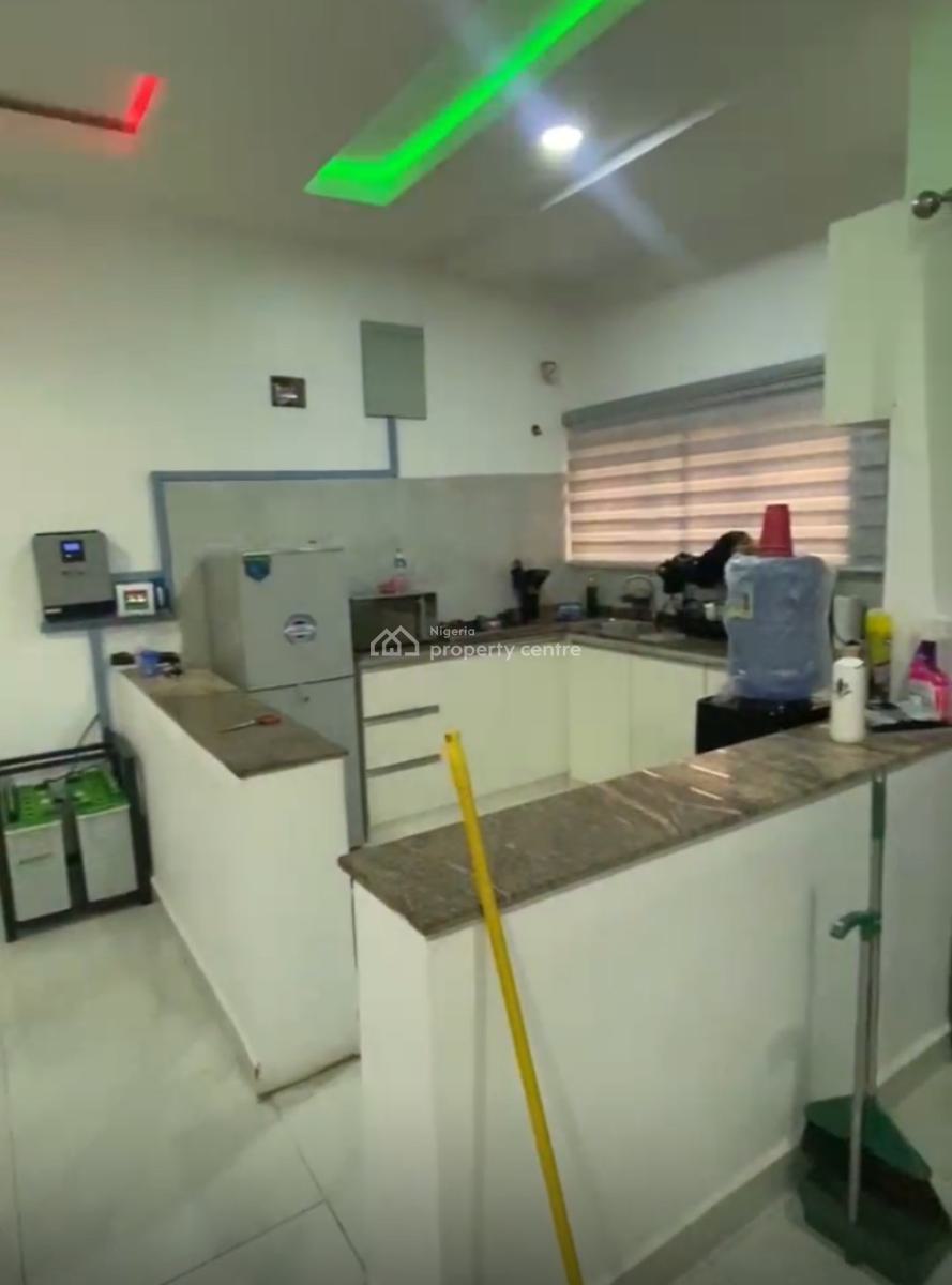 Luxury Furnished Clean 2bedroom , Tarr, Tarred Rd, Katampe, Abuja, Flat / Apartment for Rent
