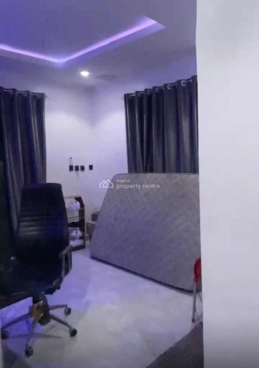 Luxury Furnished Clean 2bedroom , Tarr, Tarred Rd, Katampe, Abuja, Flat / Apartment for Rent
